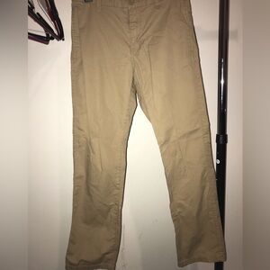 Boys Old navy khaki pants size 14. Bundle and save!!